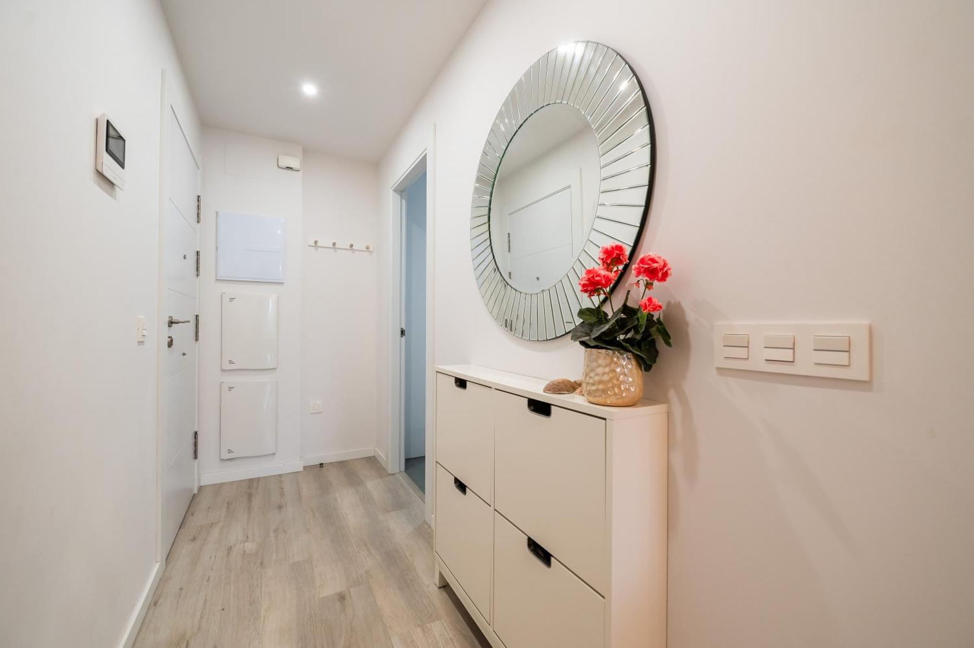 Apartamento Elegant 2 Bdrm Minimalist W Pool & Bbq Marbella